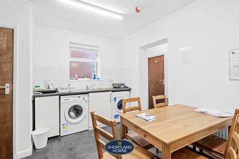 15 Freeburn Causeway, Coventry, CV4 8FP