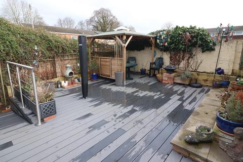 6 Birkdale, Yate, Bristol, BS37 4EX