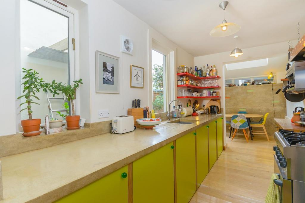 TEERTSNIAMLAB92 - Kitchen C.jpg