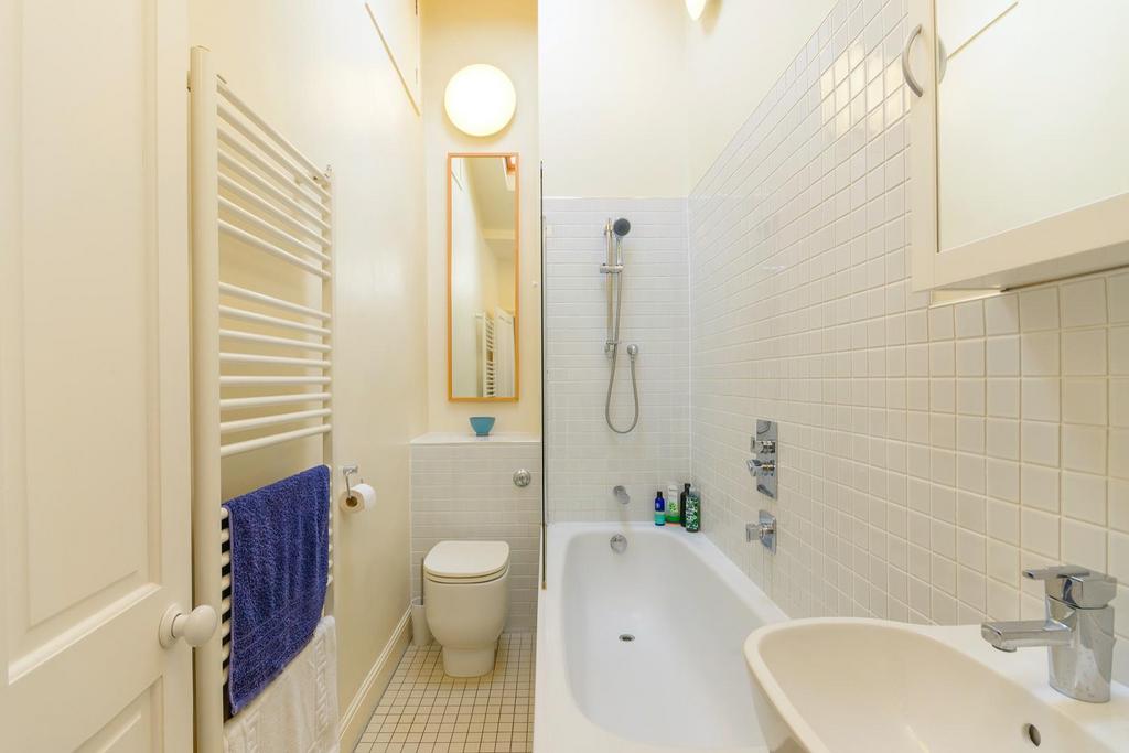 TEERTSNIAMLAB92 - Bathroom C.jpg