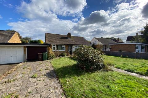 2 bedroom bungalow for sale, Swans Close, St. Albans