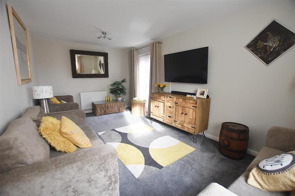 Coppins Park, Pentlepoir, Saundersfoot 3 bed detached house £325,000