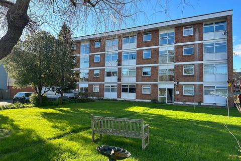 undefined, Redlands Lane  Fareham  UNFURNISHED