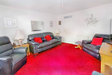14 Argyll Estate, Alexandria, G83 0QJ