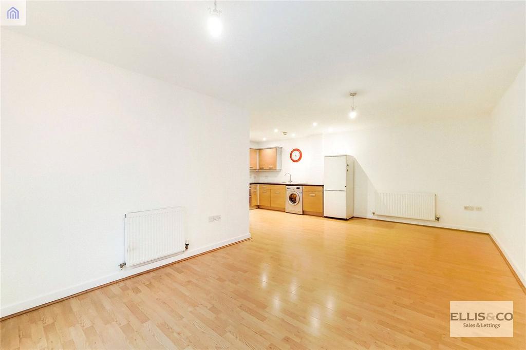 Waxlow Way, Northolt, UB5 2 bed apartment £1,500 pcm (£346 pw)