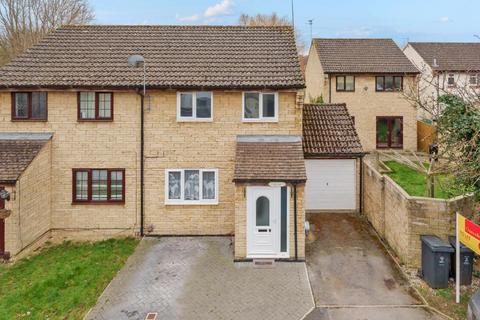 3 bedroom semi-detached house to rent - Shaw,  West Swindon,  SN5
