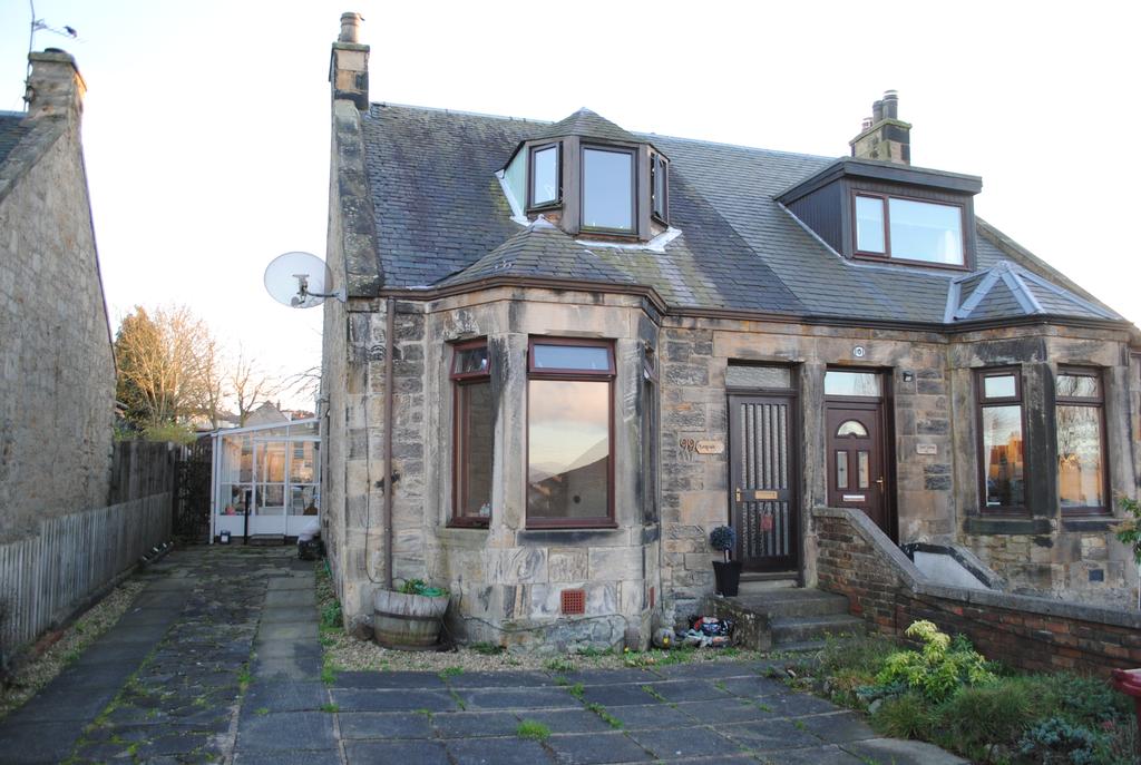 Deanfield Road, Bo'Ness EH51 3 bed semidetached house for sale £175,000