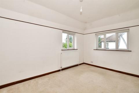 27 Riddlesdown Road, Purley, CR8 1DJ
