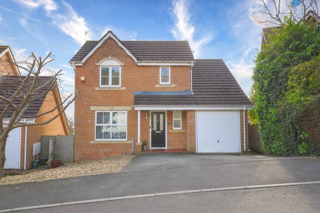 Afal Sur, Pencoedtre Village, Barry, Vale of Glam. CF63 1FX 4 bed