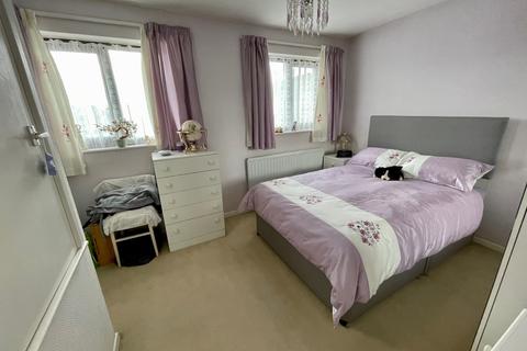 2 bedroom semi-detached house for sale - Oak Tree Close, Kingsbury, West Midlands, B78