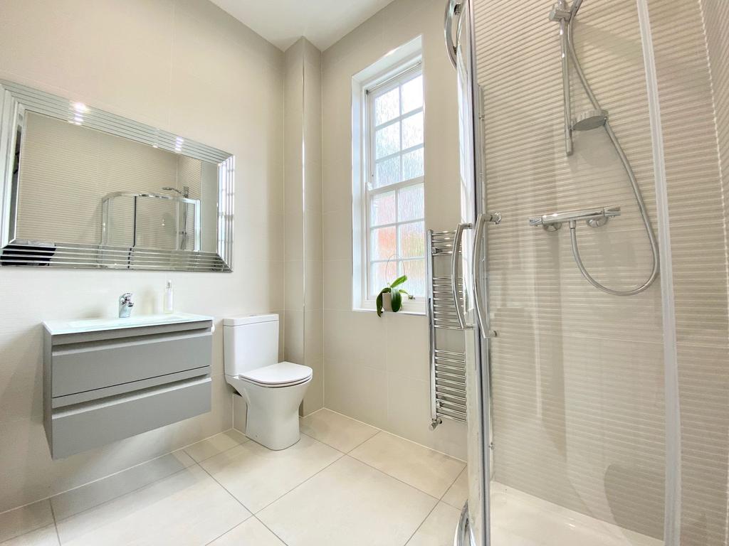 Main Bathroom