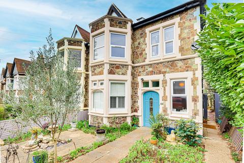 29a Ailsa Road, Westcliff-on-sea, SS0 8BJ