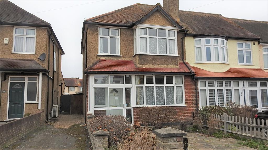 Bridgewood Road, Worcester Park KT4 3 bed end of terrace house £525,000