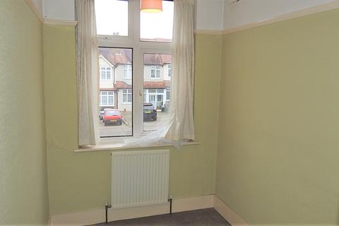 180 Bridgewood Road, Worcester Park, KT4 8XU