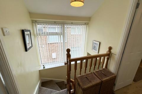32 Bronte Farm Road, Shirley, Solihull, B90 3DF