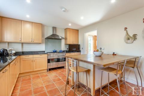 35 High Ditch Road, Fen Ditton, Cambridge, CB5 8TE