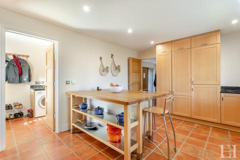 35 High Ditch Road, Fen Ditton, Cambridge, CB5 8TE