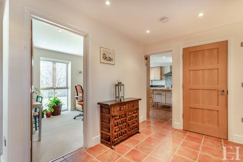 35 High Ditch Road, Fen Ditton, Cambridge, CB5 8TE
