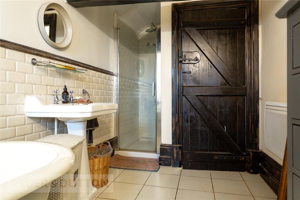 Four-Piece Bathroom