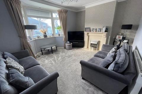 30 Edwards Road, Halifax, HX2 7DG