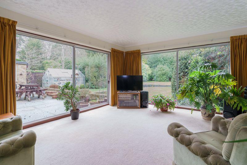 Rosewood Way, Farnham Common 5 bed detached house £1,150,000
