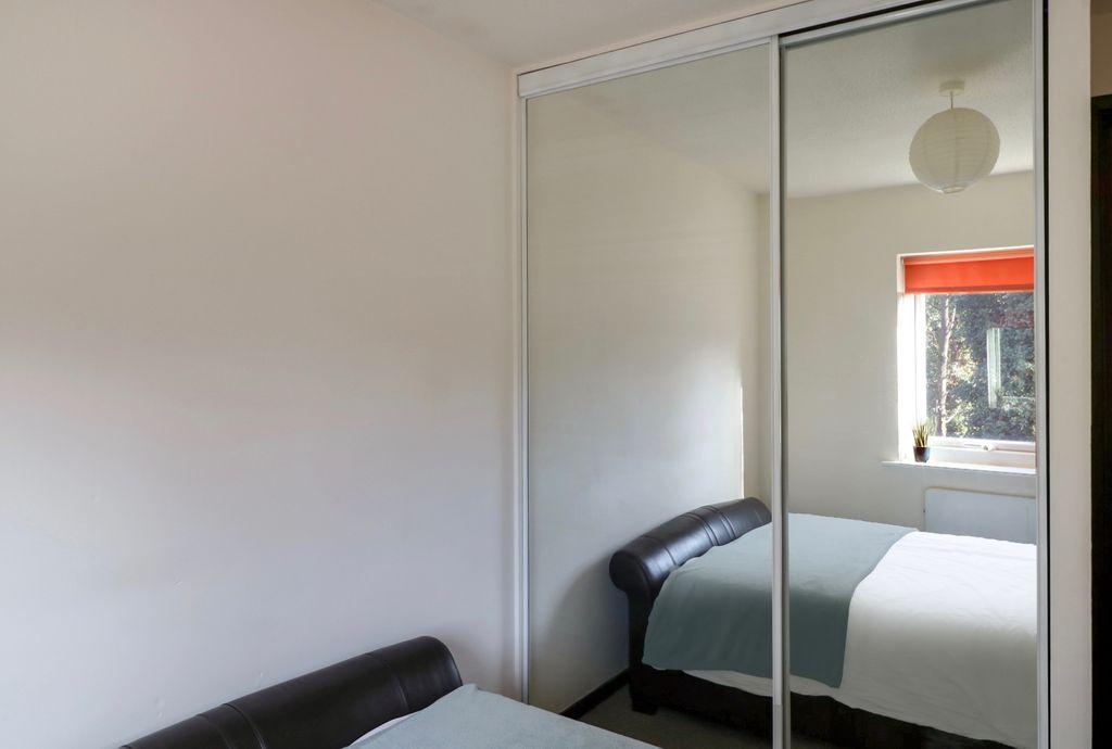 Bedroom 1 (Double)
