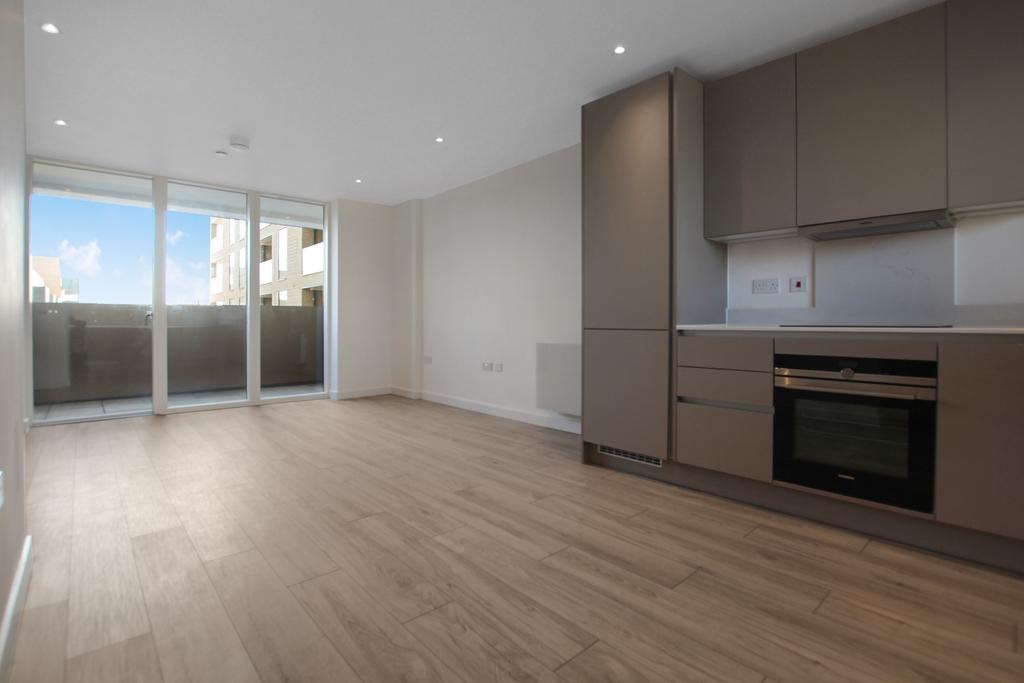 Watford WD18 1 bed apartment £1,350 pcm (£312 pw)
