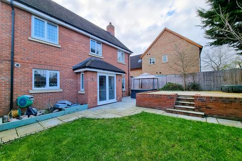 4 bedroom detached house for sale - Yew Tree Close, Potton, Sandy, SG19