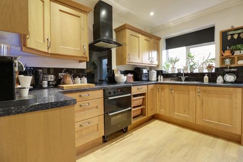 29 Newfield Road, Marlow, SL7 1JW