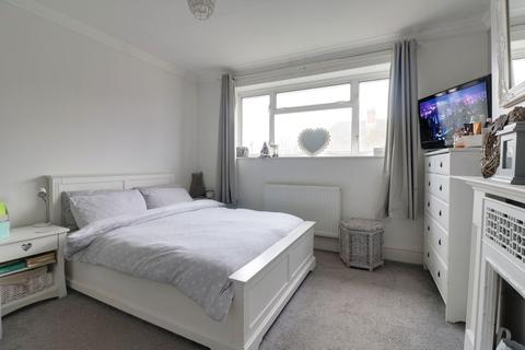 29 Newfield Road, Marlow, SL7 1JW