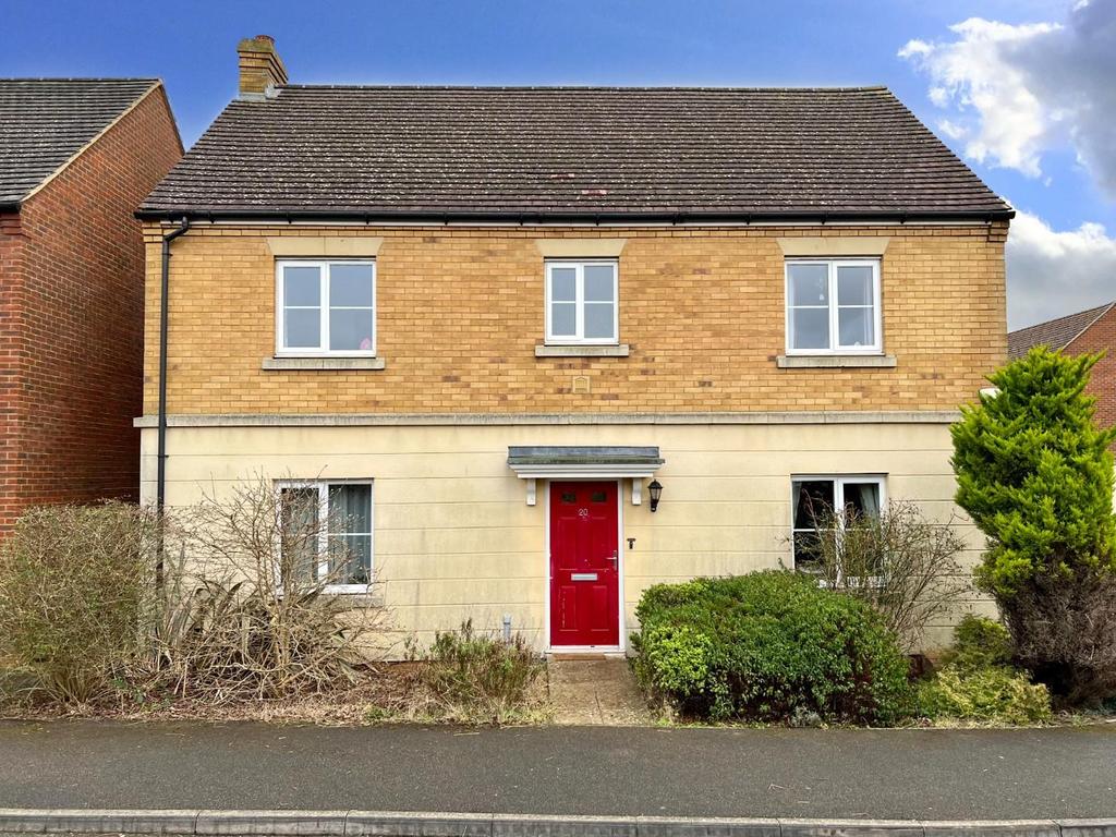 Repton Park 4 bed detached house £500,000
