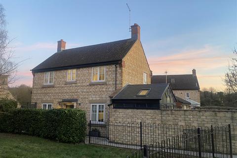 5 Church View, Weldon, Corby, NN17 3LF