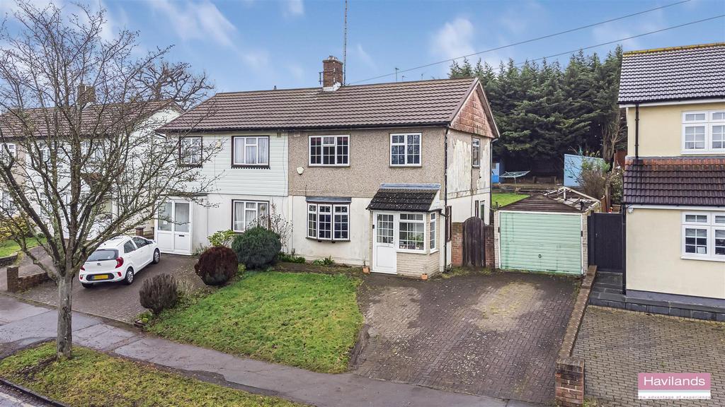 Lonsdale Drive, Enfield EN2 3 bed house for sale £650,000