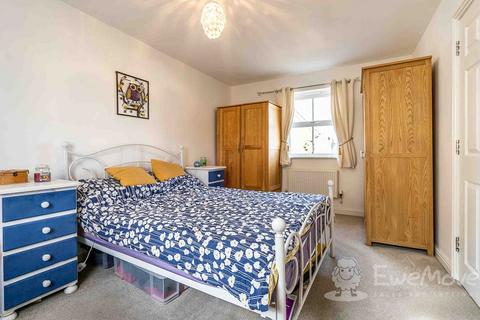4 bedroom townhouse for sale - Crocus Street, Wymondham NR18 0FD