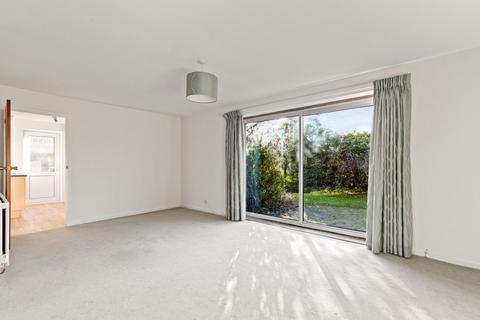 8 Pent Vale Close, Folkestone, CT19 5LQ