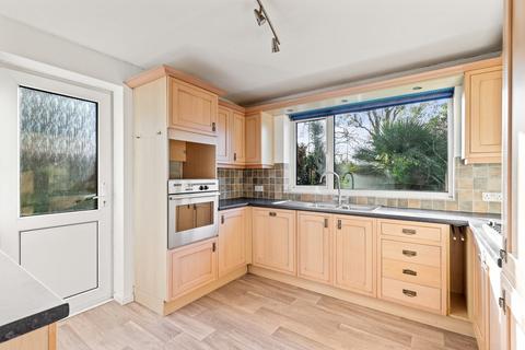 8 Pent Vale Close, Folkestone, CT19 5LQ