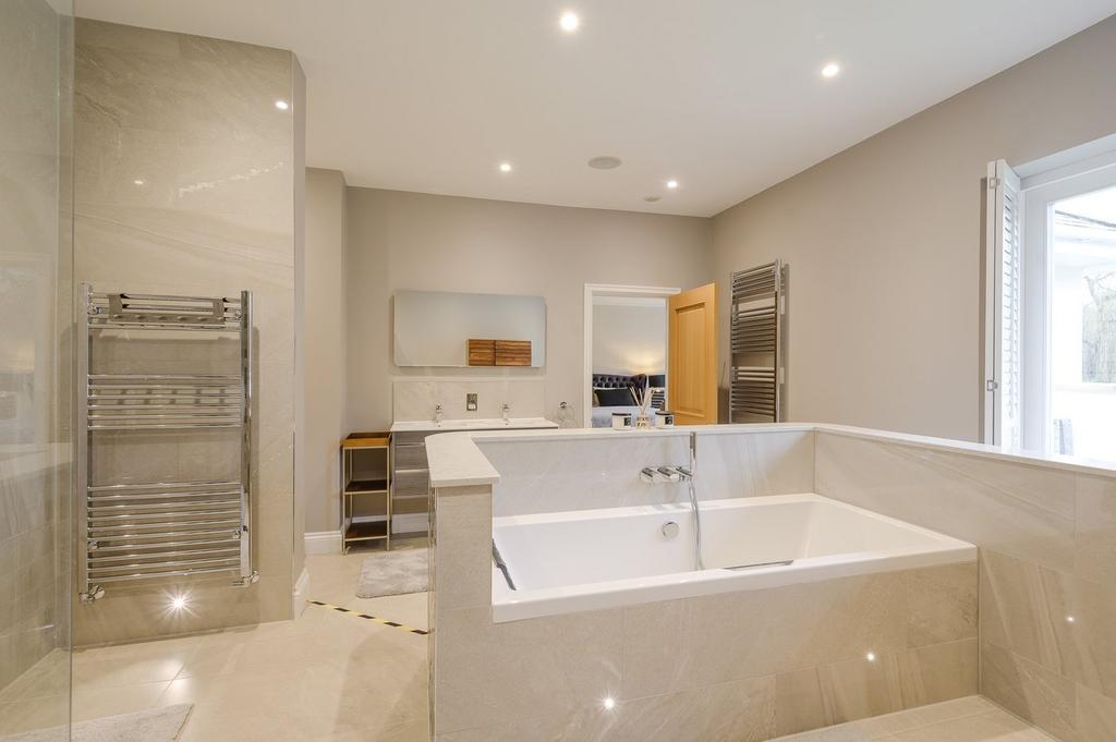 Principal Ensuite