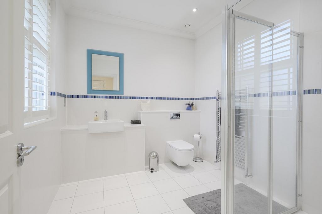 Bedroom 3 Ensuite