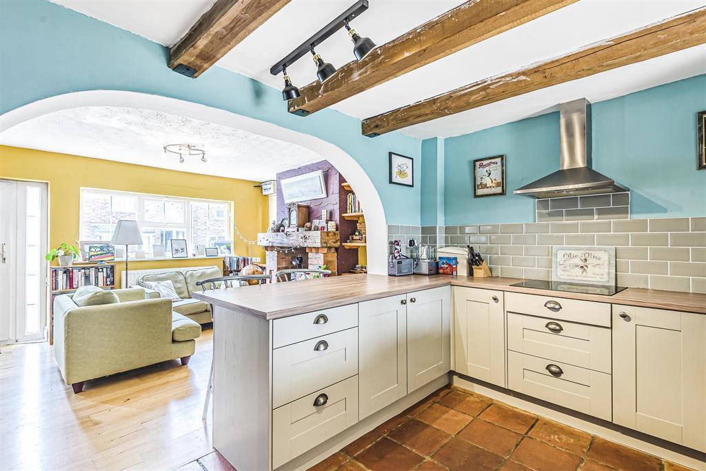Kitchen breakfast room