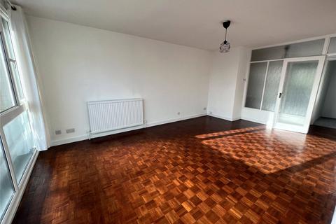 2 bedroom apartment to rent - Woodcroft, London Road, Stanmore, HA7