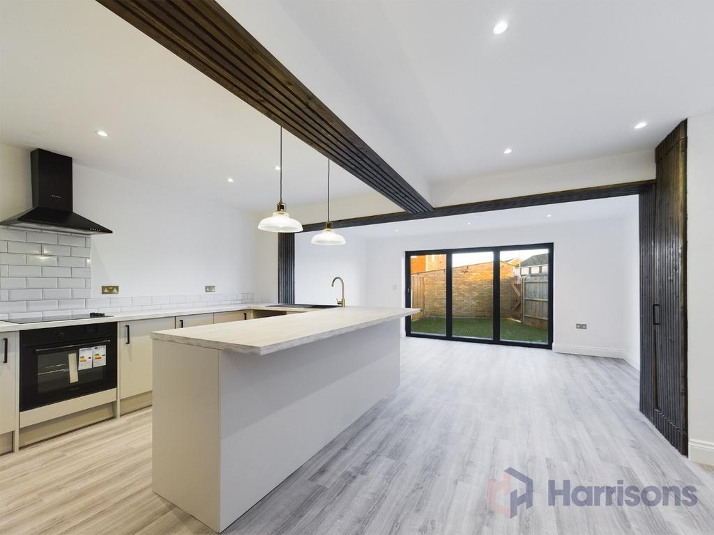 Auckland Drive, Sittingbourne, Kent... 4 bed semidetached house £425,000