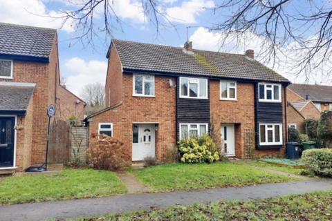 28 Dinmore, Bovingdon, Hemel Hempstead, HP3 0QW