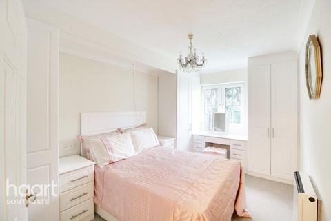1 bedroom apartment for sale - Avenue Road, London