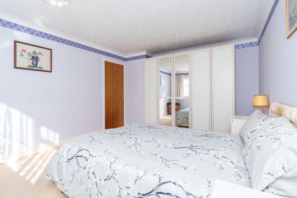 Bedroom 1 (Double)