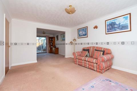 2 Ashwin Gate, Quadring, Spalding, PE11 4QG