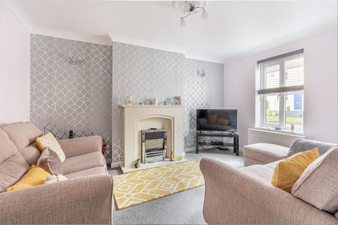 3 bedroom semi-detached house for sale - Royal Worcester Crescent, Bromsgrove, B60 2TJ