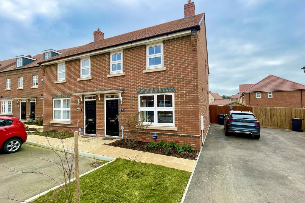 St Martins Road, Eastbourne, East Sussex, BN22 3 bed semidetached