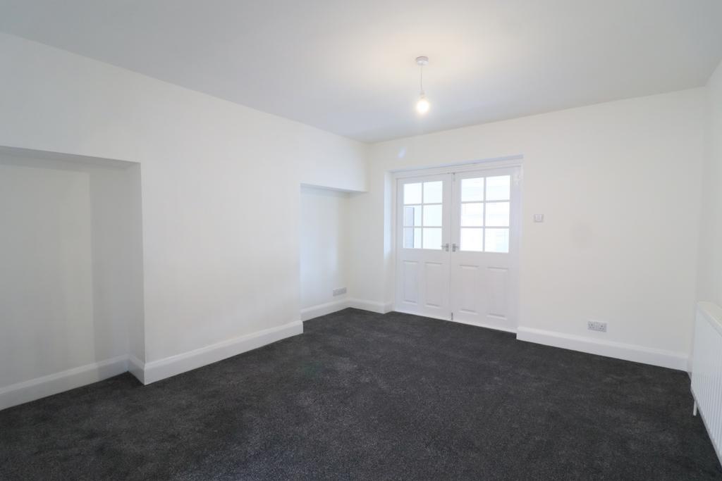 Lime Road, Redcar, TS10 3 bed house £950 pcm (£219 pw)