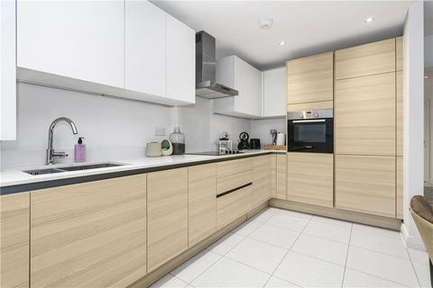 Flat 7, Dorney House Queenswood Crescent, Englefield Green, Egham, TW20 0AS