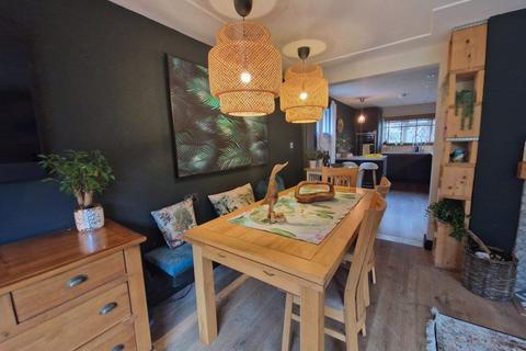 3 bedroom detached house to rent - Parkway, Eastbourne, BN20
